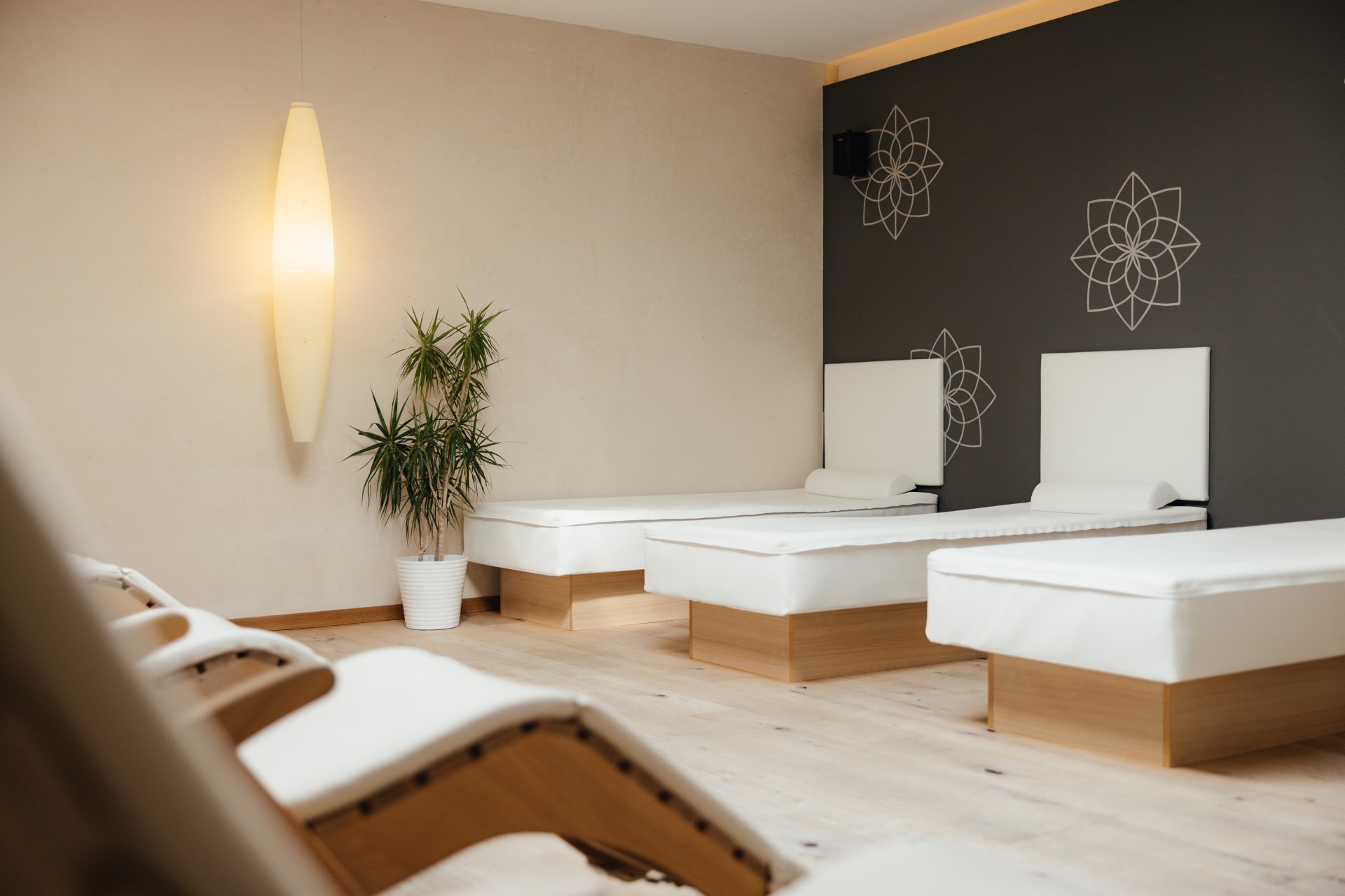 Hotel-Wellness-for-cyclists-01